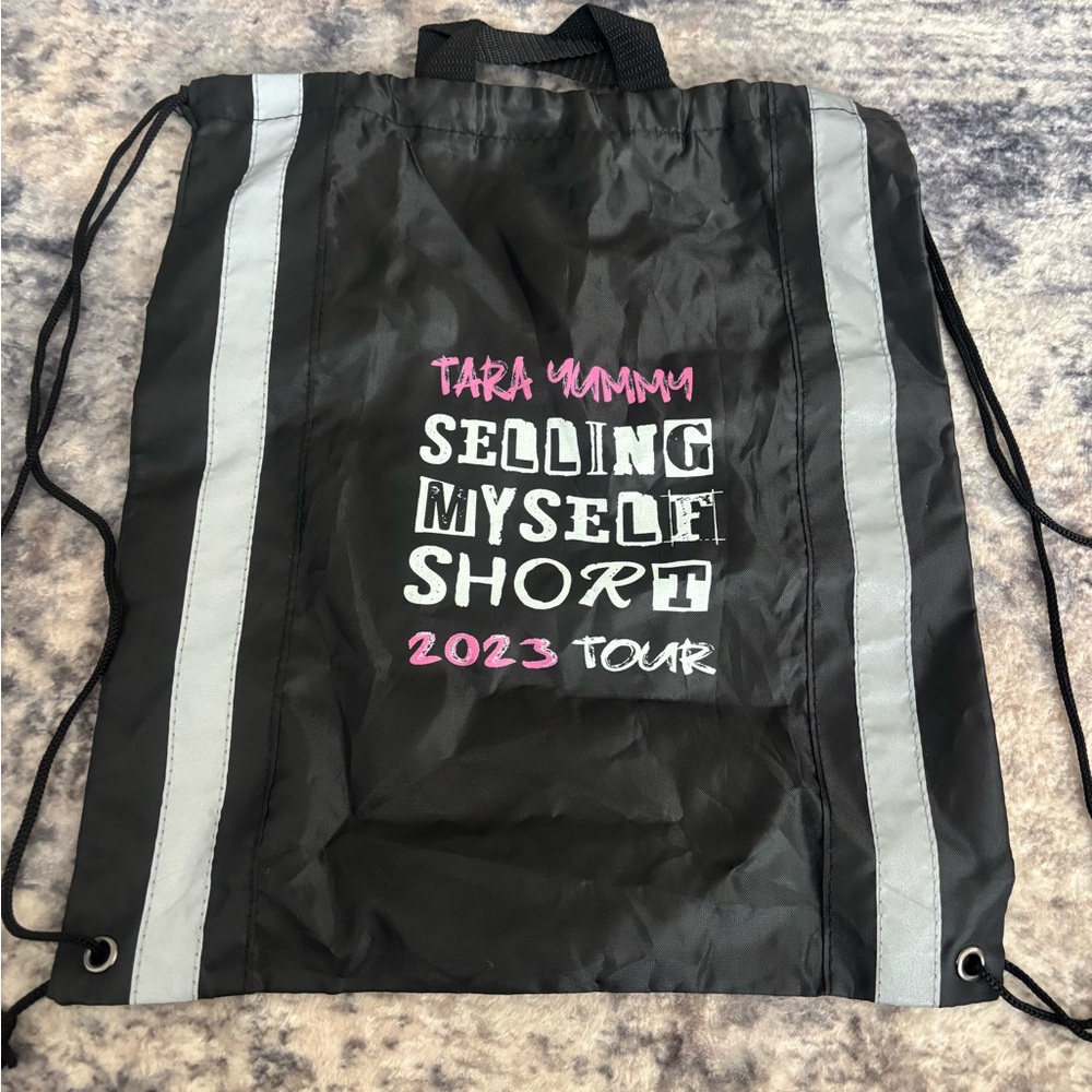 Tara Yummy Black and Gray Drawstring Backpack